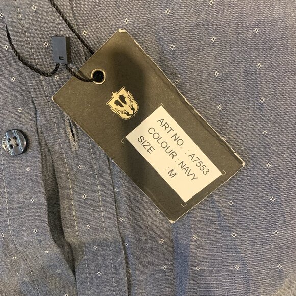 Men's Steel and Jelly Navy w/dotted print button down shirt flip cuff NWT Medium - Picture 3 of 9